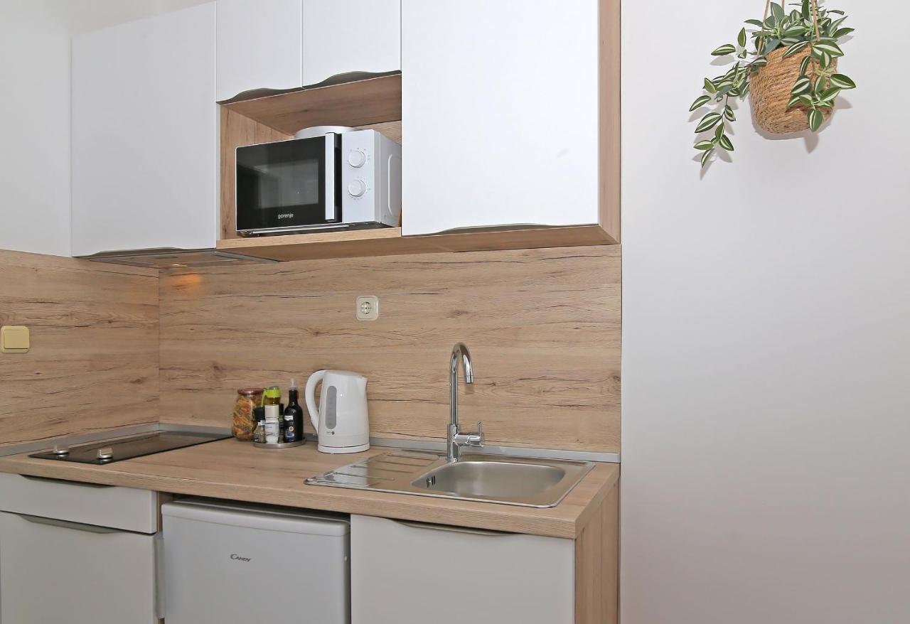 Apartmani Krmek Mlini Exterior foto